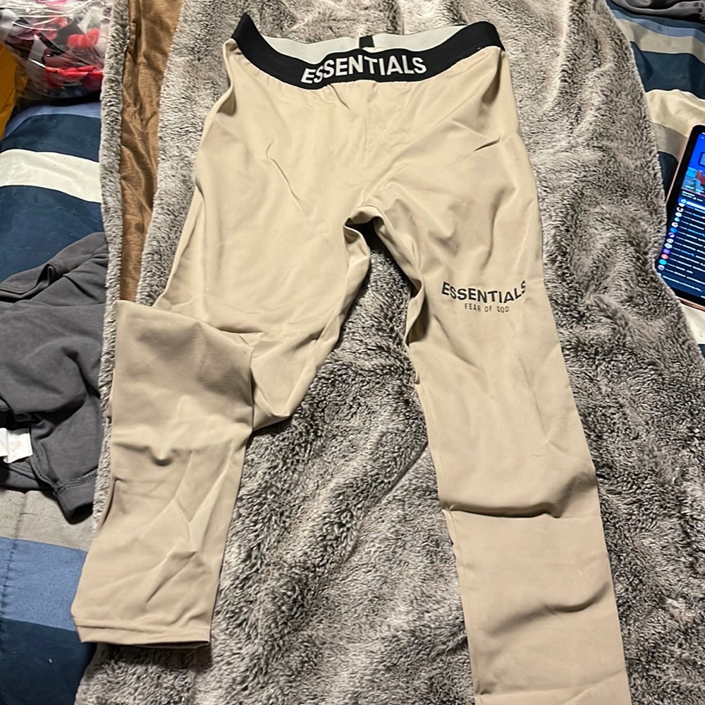 Essentials leggings